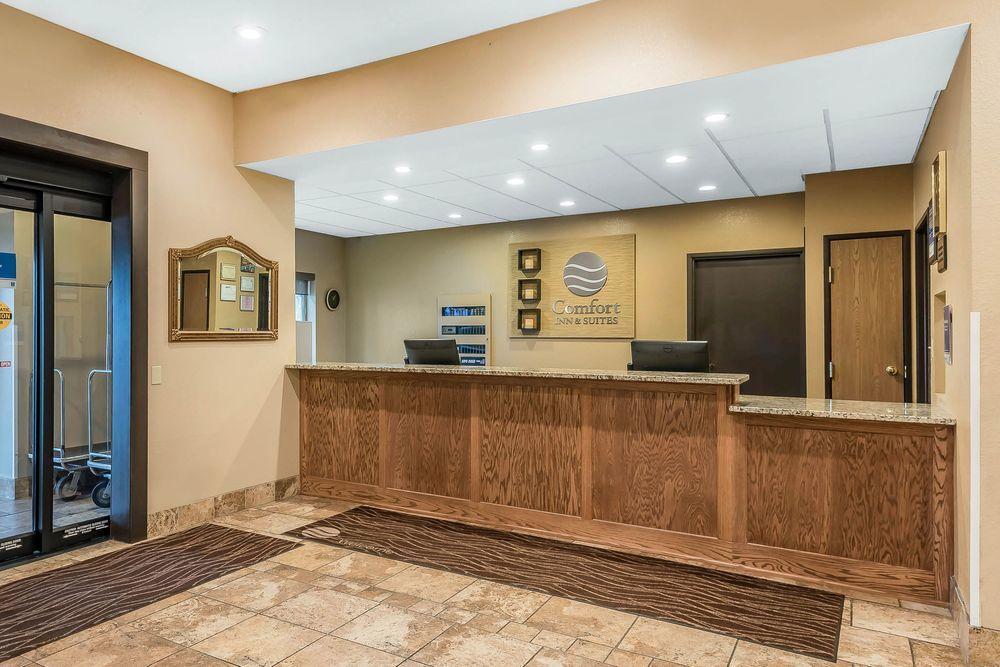 Comfort Inn & Suites Питсбърг Екстериор снимка